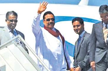 In 2009, President Mahinda Rajapaksa hand-picked Prasad Kariyawasam (Left) to serve as Sri Lanka’s High Commissioner to New Delhi (File photo)
