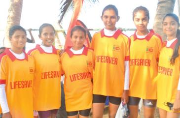 Life-savers to the fore! From left Nethmi Jayawardena, Navidula Nethmini, Amandi Jayawardena, Piyasarani Samaraweera, Thulani Perera and Nisini Wijekoon from the Life Saving Association who became the cynosure of all eyes (Pic by Ranjith Asanka)   