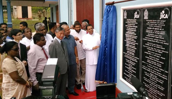 President, Maithripala Sirisena and Kenichi Suganuma, Ambassador of Japan in Sri Lanka at the opening.
