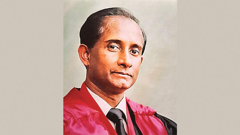Chairman of the University Grants Commission, Prof.Mohan de Silva