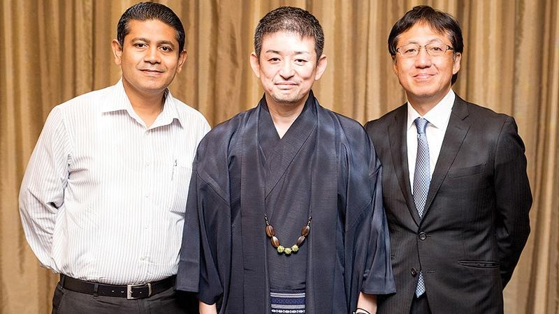 Director, Zero Plus, Keiichiro Yatomi flanked byDirector, Erathna Power Company, Prabath de Alwis (on left) and Director, TAD Lanka Investments, Toshiaki Tanaka.