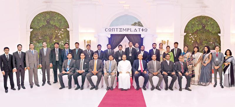 The Conference Committee with the Chief Guest President Mithripala Sirisena and other dignitaries.   