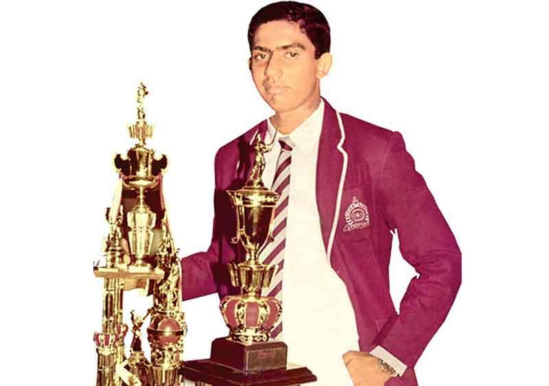 Gurusinha won the Observer Schoolboy Cricketer of the Year award in  1985  