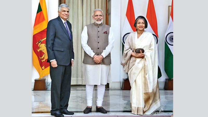 Prime Minister Ranil Wickremesinghe called on his Indian counterpart Narendra Modi at the Hyderabad House, New Delhi. Prof. Maithree Wickremesinghe was also present.