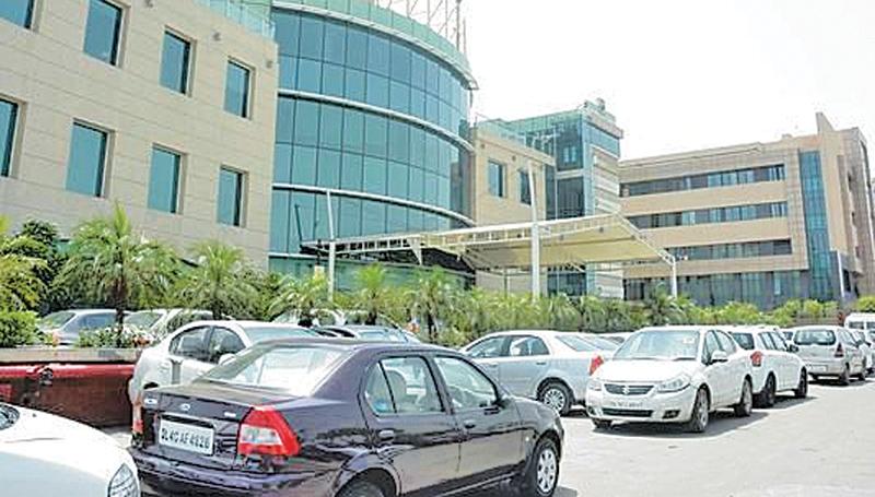 MAX hospital of Shalimar Bagh