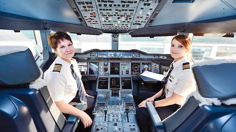 Captain Patricia Bischoff and First Officer Rebecca Lougheed operated flight EK 225 from Dubai to San Francisco