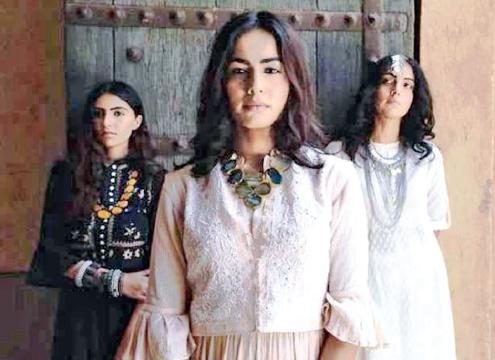 BRINGING ALIVE TRADITIONAL CRAFTSMANSHIP: Models wearing outfits  designed by Muzaffar Ali    