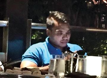 MP Namal Rajapaksa seen at the Hilton Colombo on Tuesday (4) evening, the night before his janabalaya rally in Colombo. His brother Yoshitha was spotted at the same hotel last afternoon