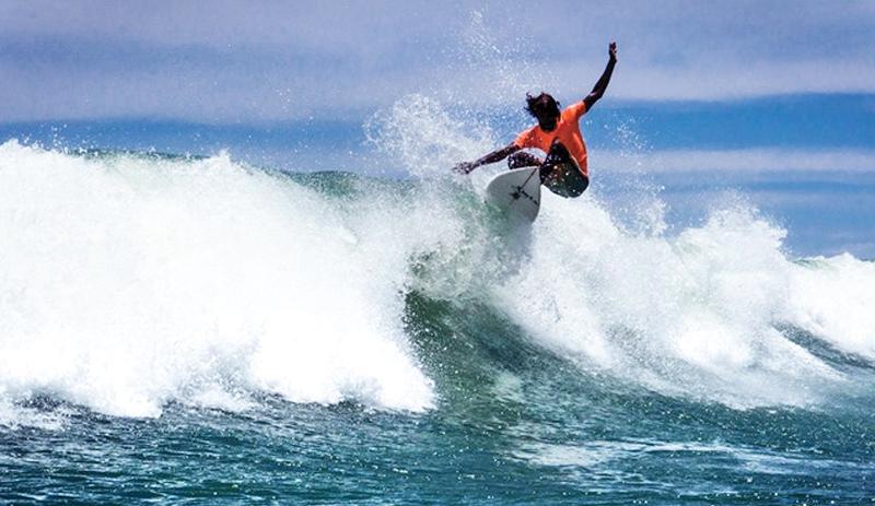 Lesitha Prabath conquers the waves