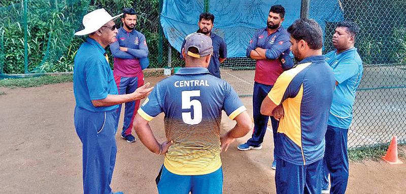 Malcolm Perera talks to the boys