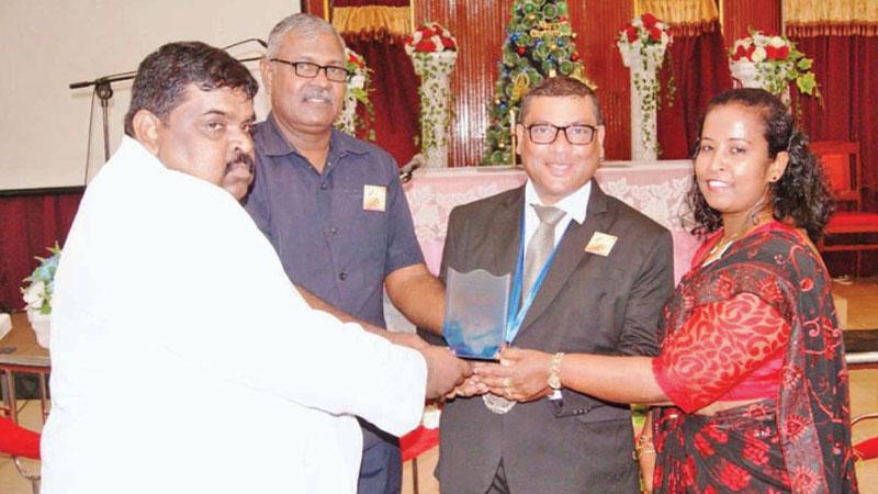 Methodist Church of Sri Lanka Deputy President P. Dammika Fernando, was felicitated with the memento.