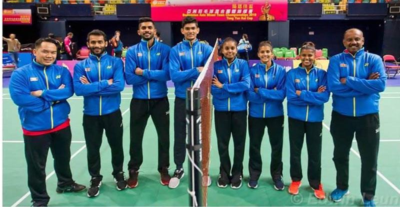 The Sri Lankan badminton team that took part in the Asian mixed team championships. From left: Tony Wahyudi (coach), Dinuka Karunaratne, Sachin Dias , Buwaneka Gunatilleka, Dilmi Dias, Thilin Hendahewa, Kavidi Sirimannge and Deepal Madurapperuma (manager)  