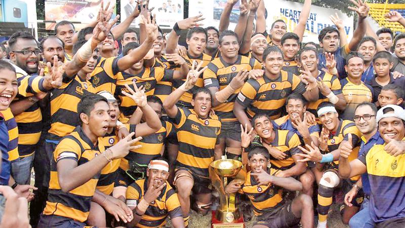 The Royal College squad comprising Thulaib Hassen, Tuan Dilshan Jayah, Mohommed Al Nawran,Vehan Manthila, Induwra Illukpitiya, Pasindu Gurusinghe, Rajindu Jayasuriya, Fadhil Adahan, Janendra Nanayakara, Lahiru Tillekaratne, Kevin Samarasekara, Achitha Radeeshan, Radesh Wijerathna, Avika Kelegama, Viren Gajanayake, Samadhi Induwara, Nipuna Yasojana, Kaveen Sasanga, Mighara Mihisanka, Raveen Shenuka, Kalindu Nandila, Lehaan Gunaratne, Harsith Peries, Abdul Rahaman, Kashyapa Amarasinghe, Chamiththa Diwanke