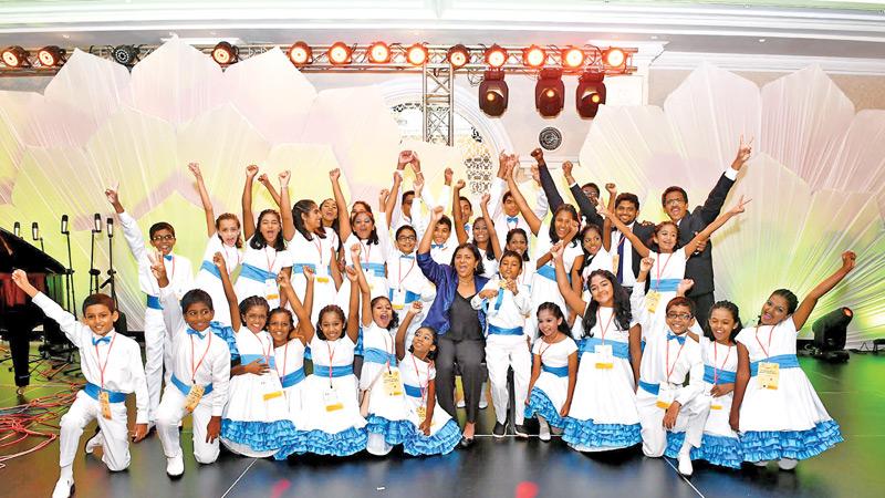 The fund raiser: Presta’s Christmas Sing-a-Long will be held at the Holy Emanuel Church Parish Hall, Moratuwa on Saturday, December 14, at 6.00 p.m., with guest appearances from famous artistes. All proceeds will be used to fund the Chorale’s participation at the 11th World Choir Games in Belgium. 