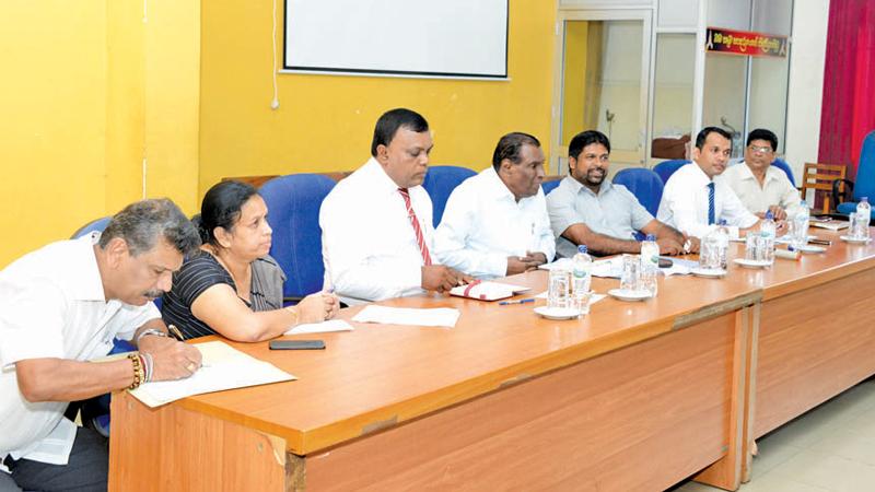 State Minister W.D.J.Seneviratne addressing the meeting