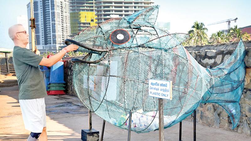 Garbage bin shaped like a fish at Galle Face Green