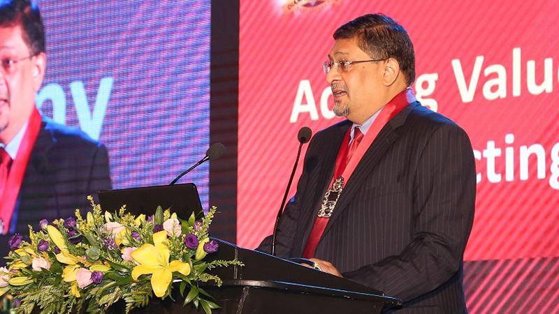 Manil Jayesinghe delivering his inaugural address as the 25th President of CA Sri Lanka.   