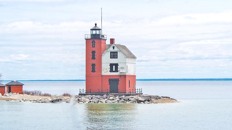 Kevuliya - Round Island Lighthouse