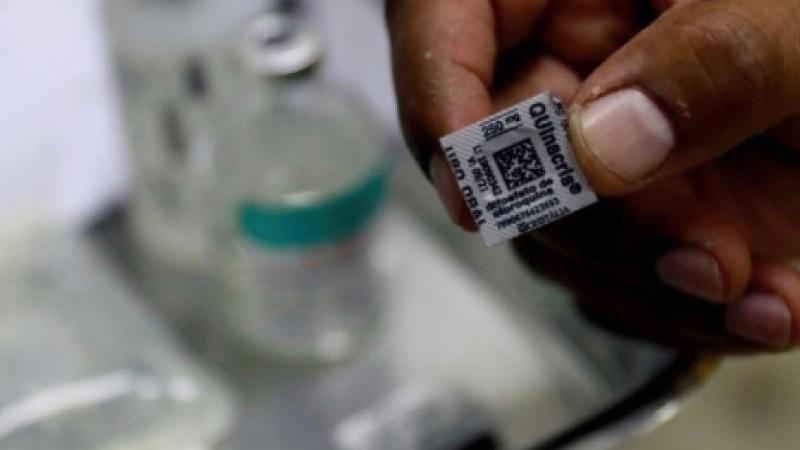 There  were no benefits to treating patients with the anti-malarial drug hydroxychloroquine.