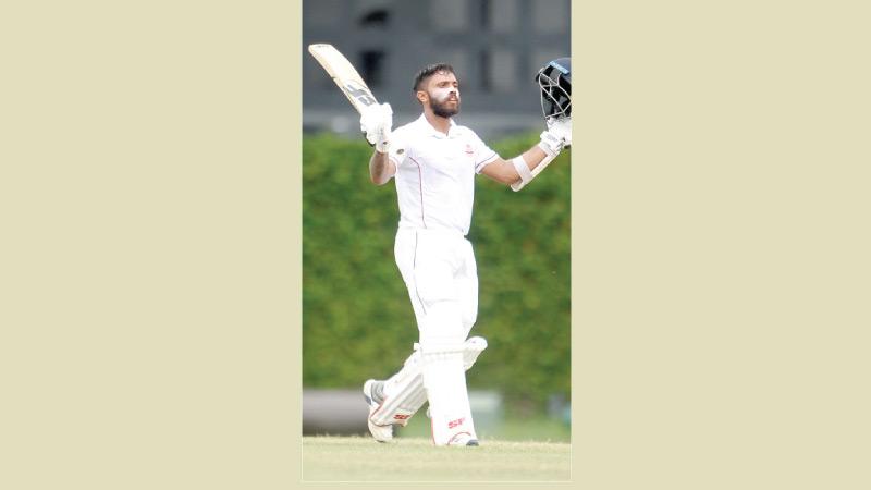 Kusal Mendis celebrates his feat