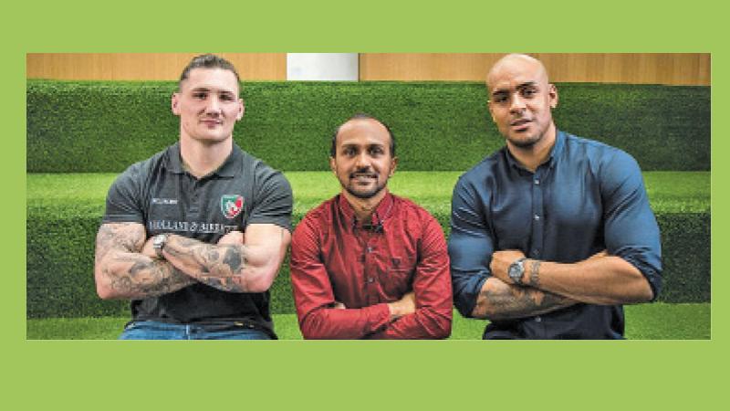 Saabir Cader flanked by Guy Thompson of the Leicester  Tigers (left) and Tom Varndell (England, Leicester and Wasps)