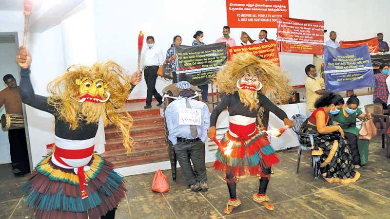 A protest by TFC depositors.  Pic: Rukmal Gamage