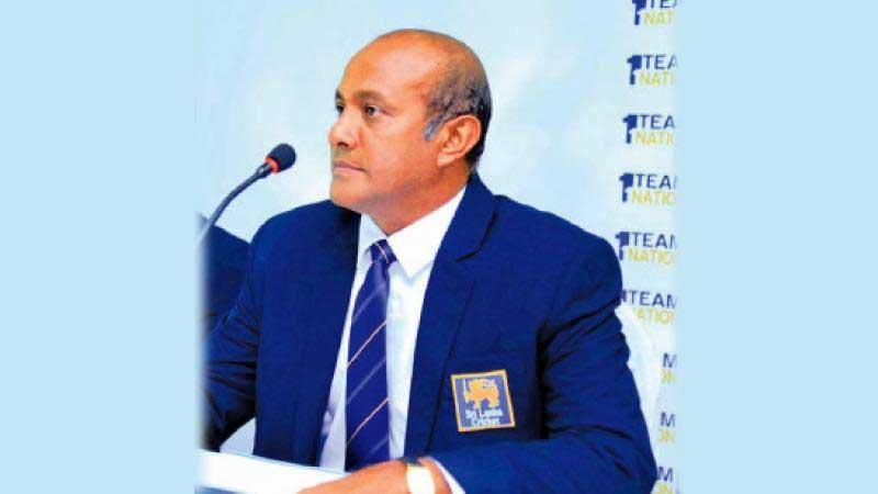 Former Sri Lanka captain and the national team’s batting coach Hashan Tillekaratne acknowledges the Sunday Observer has done yeoman service to promote school cricket for nearly half a century     