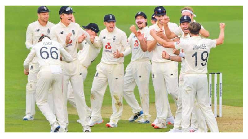 The England cricket team celebrate success