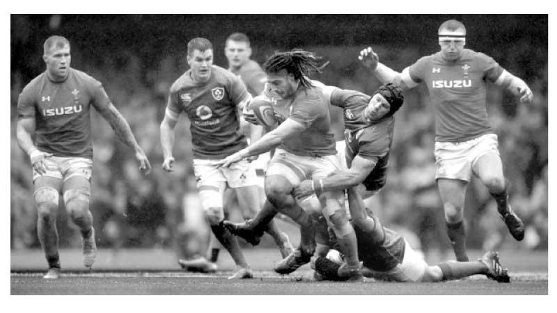 Action in the game between Ireland and Wales