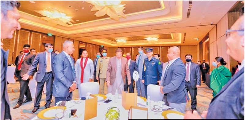 Imran Khan with former members of the Sri Lanka cricket team