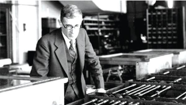 Vannevar Bush with his Differential Analyzer