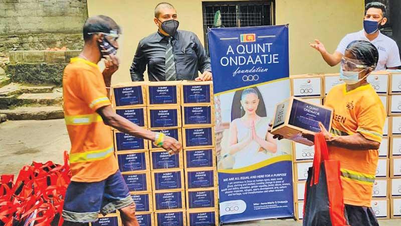 A Quint Ondaatje Foundation Sri Lanka, making donations to more than 50 Municipal Council workers in Grandpass