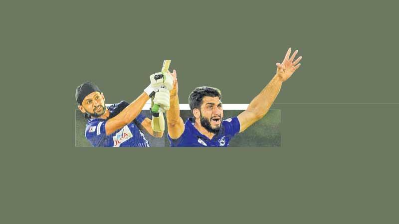 Shoaib Malik-Usman Shinwari