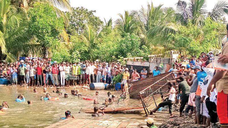 Rescue operations at the Kuringankerni lagoon