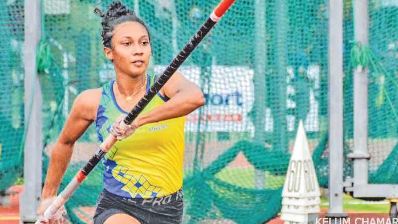 Sachini Perera in the pole vault event