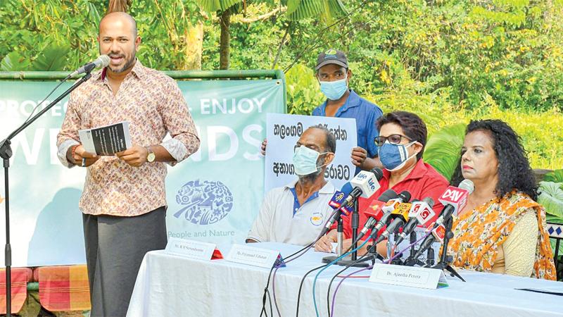 R. M. Suwandratne (farmer/ area resident), Ms. Priyamali Perera (area resident), Dr. Ajantha Perera (Environmentalist and Activist) and Lahiru Perera (area resident and member of Save our Wetlands Group) at the Wetlands Day press conference in Thalangama.