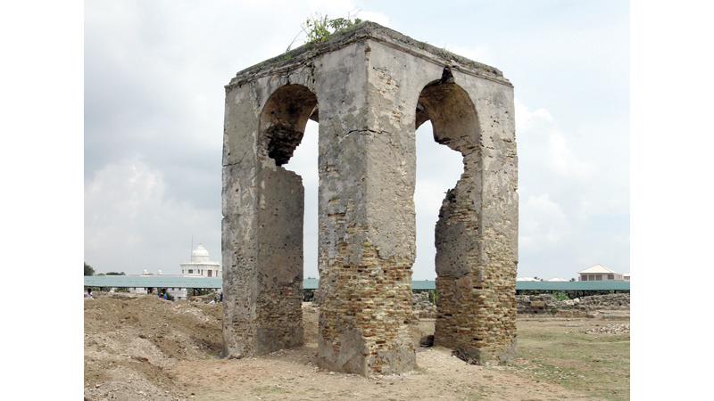 A view of the hangman’s tower and its surroundings