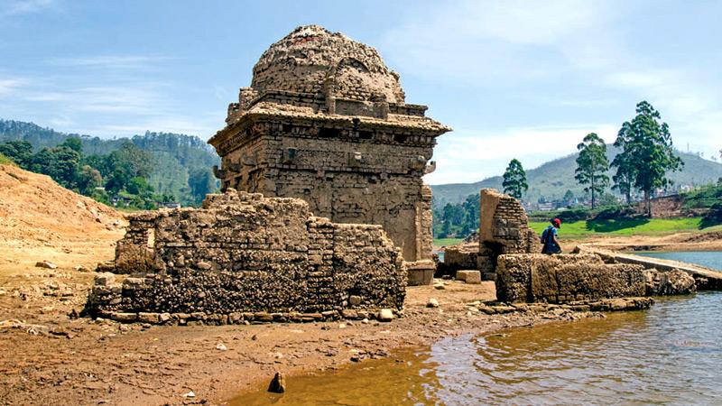 A Ganesh Kovil of the old town of Maskeliya 