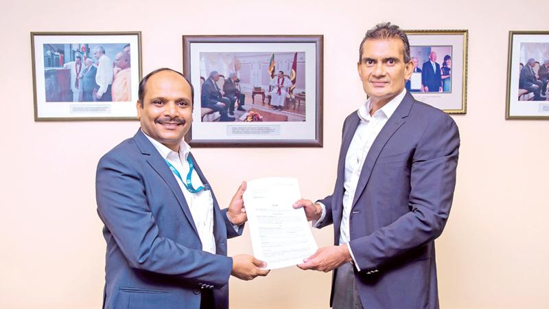 EY GDS Sri LankaOperations Integration Leader Binoy Raj with Overseas Realty (Ceylon) PLC Group Director/ CEO Pravir Samarasinghe.