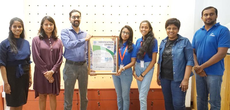 Team Hela receiving the certificate from the Sustainable Future Group.