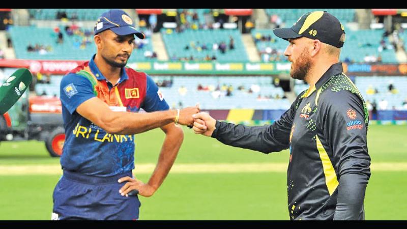 Australia white ball captain Aaron Finch (right) and his Sri Lanka counterpart Dasun Shanaka