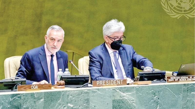 Ambassador Gustavo Zlauvinen (left) presiding over the four-week long NPT Review Conference, which concluded August 26. Source: ACA-Arms Control Association.