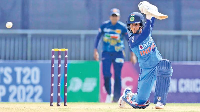 Jemimahy Rodrigues plays a lofted off drive (Cricinfo)