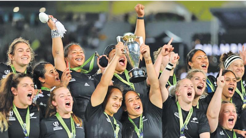 New Zealand’s women’s rugby team the Black Ferns celebrate winning the World Cup