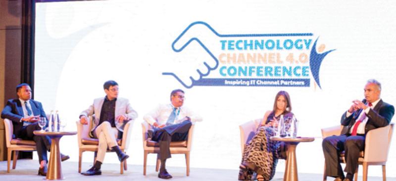 Fom left: Gnanam Sellathurrai, Naveen Kejriwal, Dilshan Rodrigo,  Dulani Nissanka, Indika De Zoysa at the event