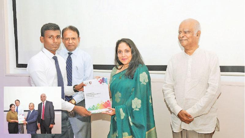 Students receiving scholarships to pursue Chartered Accounting