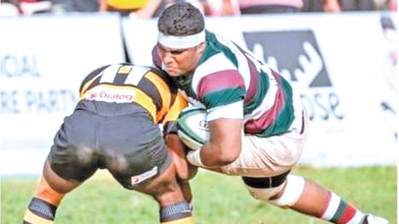 Mohamed Aadil in action