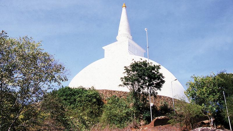The Mihintale Maha Seya at top of the hill